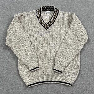 Croft & Barrow Cream V-Neck Sweater with Black Accents